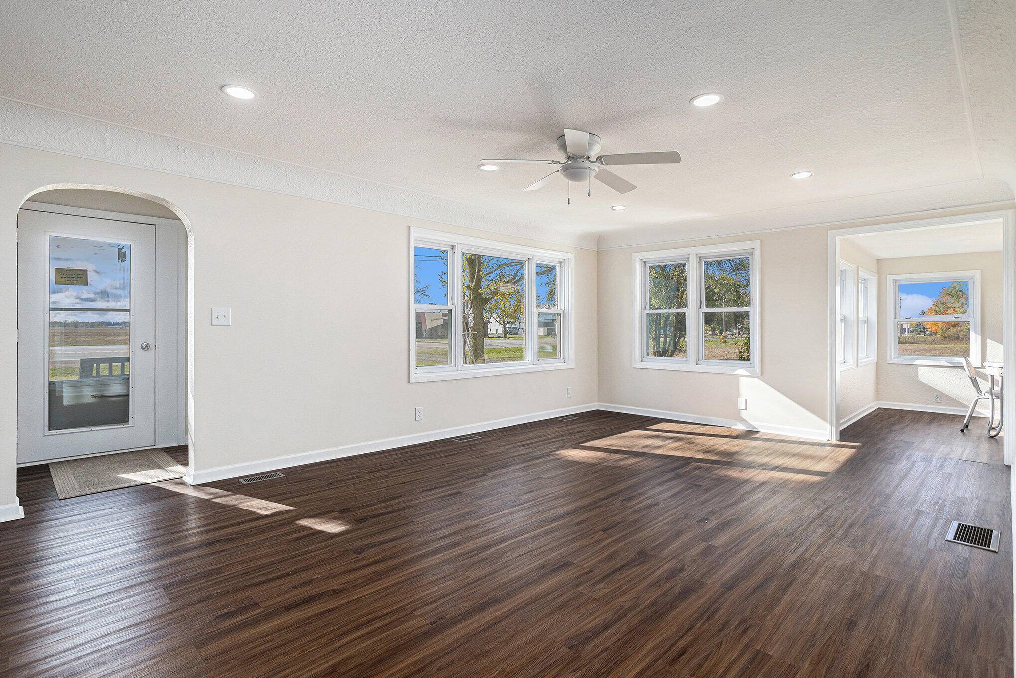 Bronson, MI 49028,688 W Chicago RD