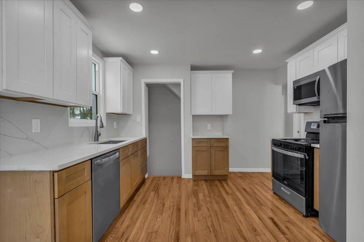 Detroit, MI 48235,19303 Hubbell AVE