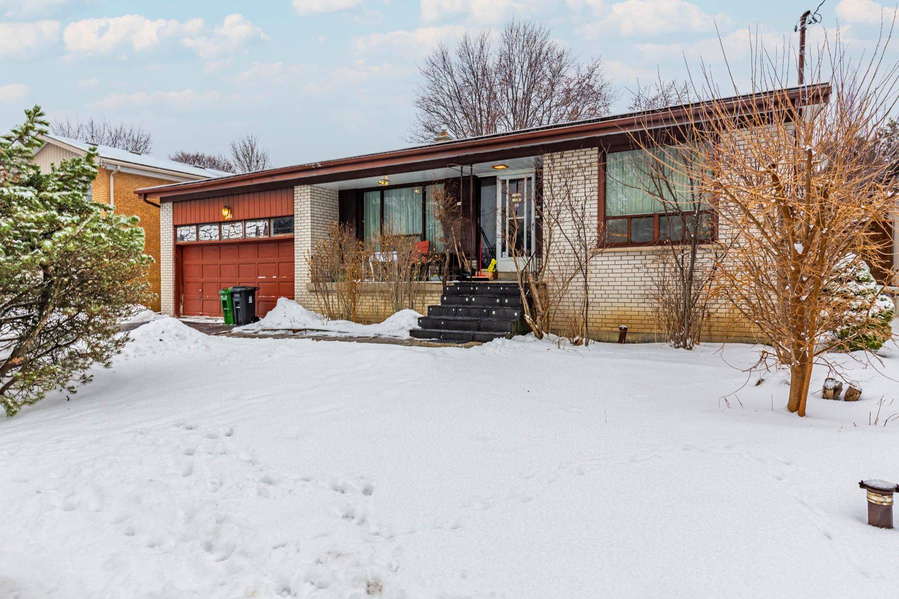 Toronto C07, ON M2R 2R4,344 Pleasant AVE