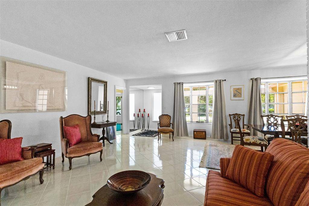 Fort Lauderdale, FL 33308,6331 NE 22nd Ave