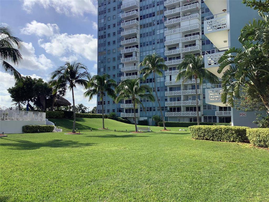 Fort Lauderdale, FL 33316,1900 S Ocean Dr #1503