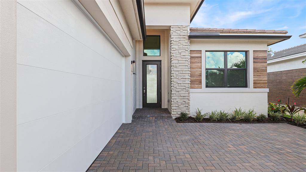 Palm Beach Gardens, FL 33412,13924 VIVANT DRIVE