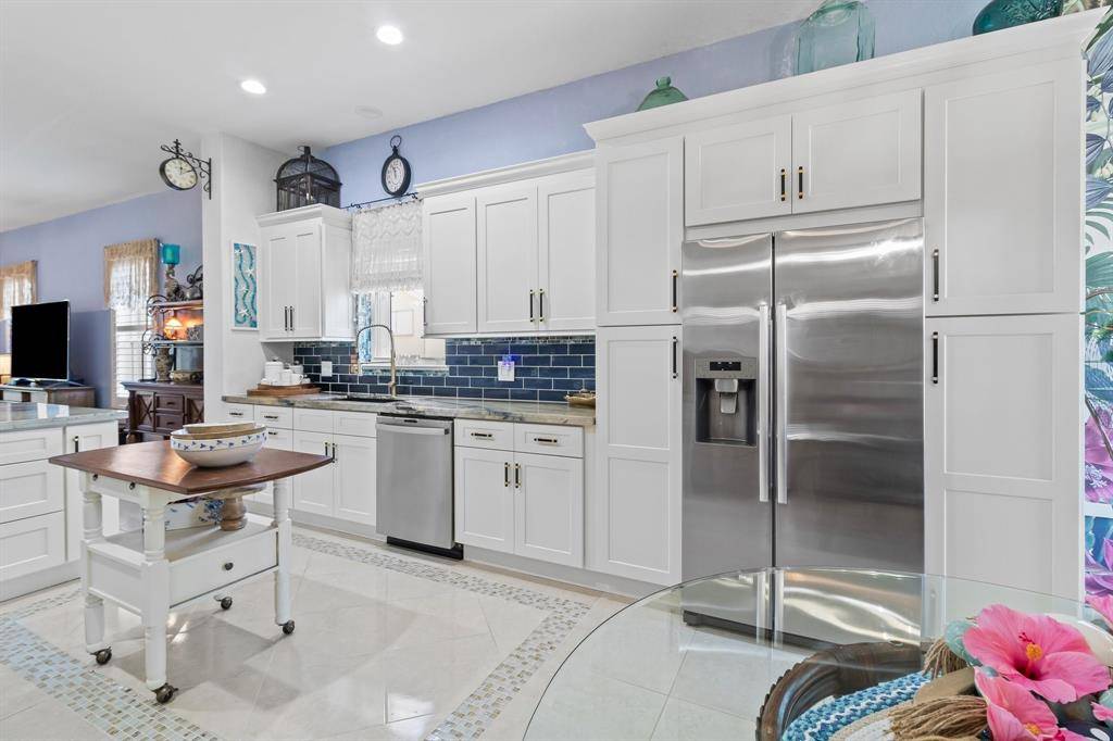 Hutchinson Island, FL 34949,3017 Ocelot Way #28-2