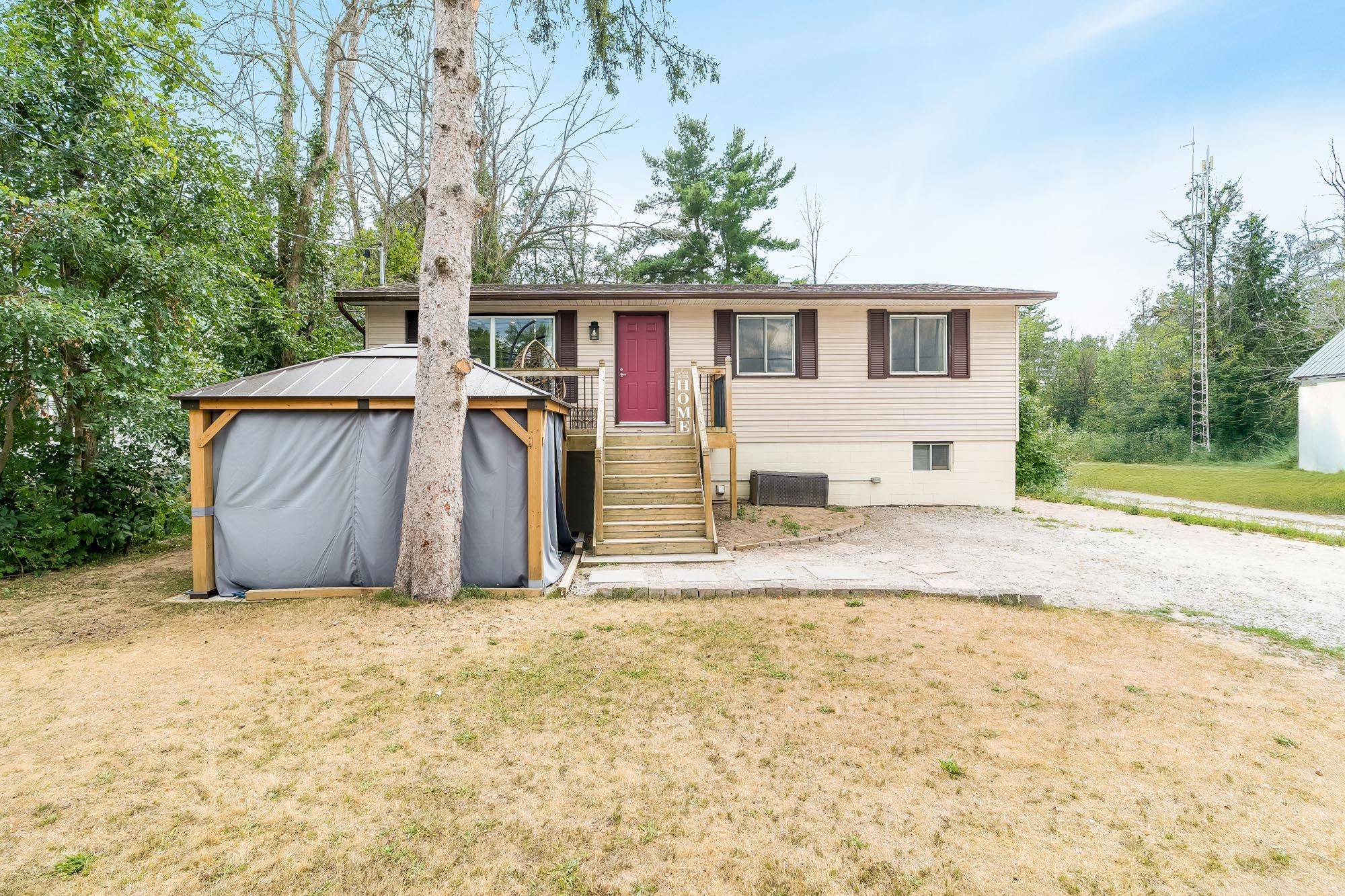 Severn, ON L0K 2B0,8304 County Road 169 N/A