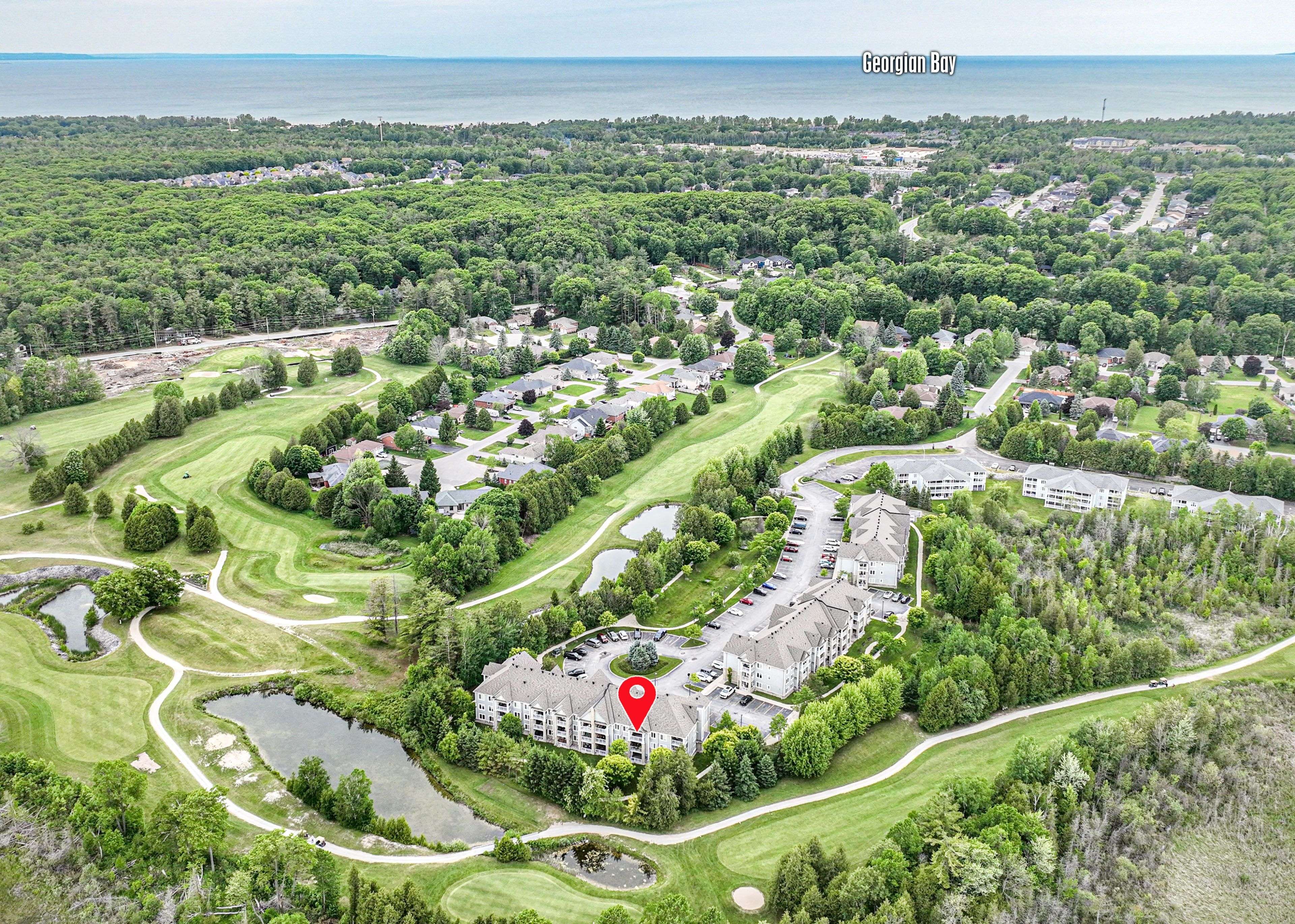 60 Mulligan LN #318, Wasaga Beach, ON L9Z 0C5