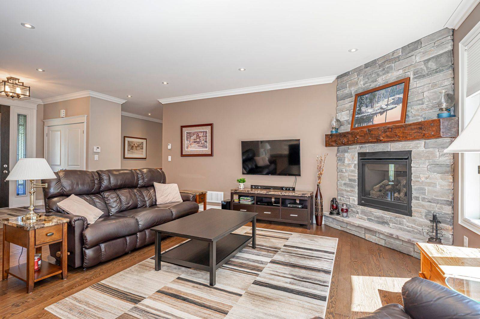 Springwater, ON L9X 0J2,126 Mennill DR