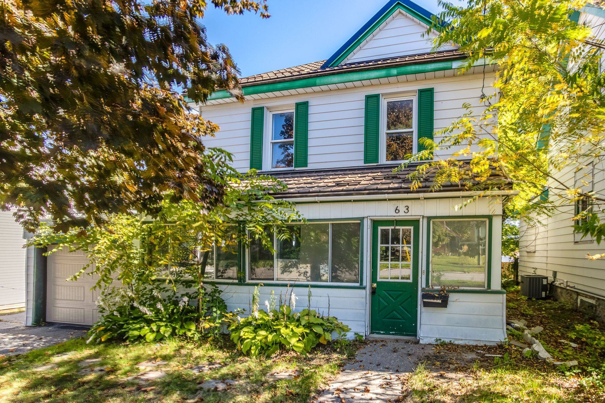 Midland, ON L4R 3V4,63 Fifth ST E