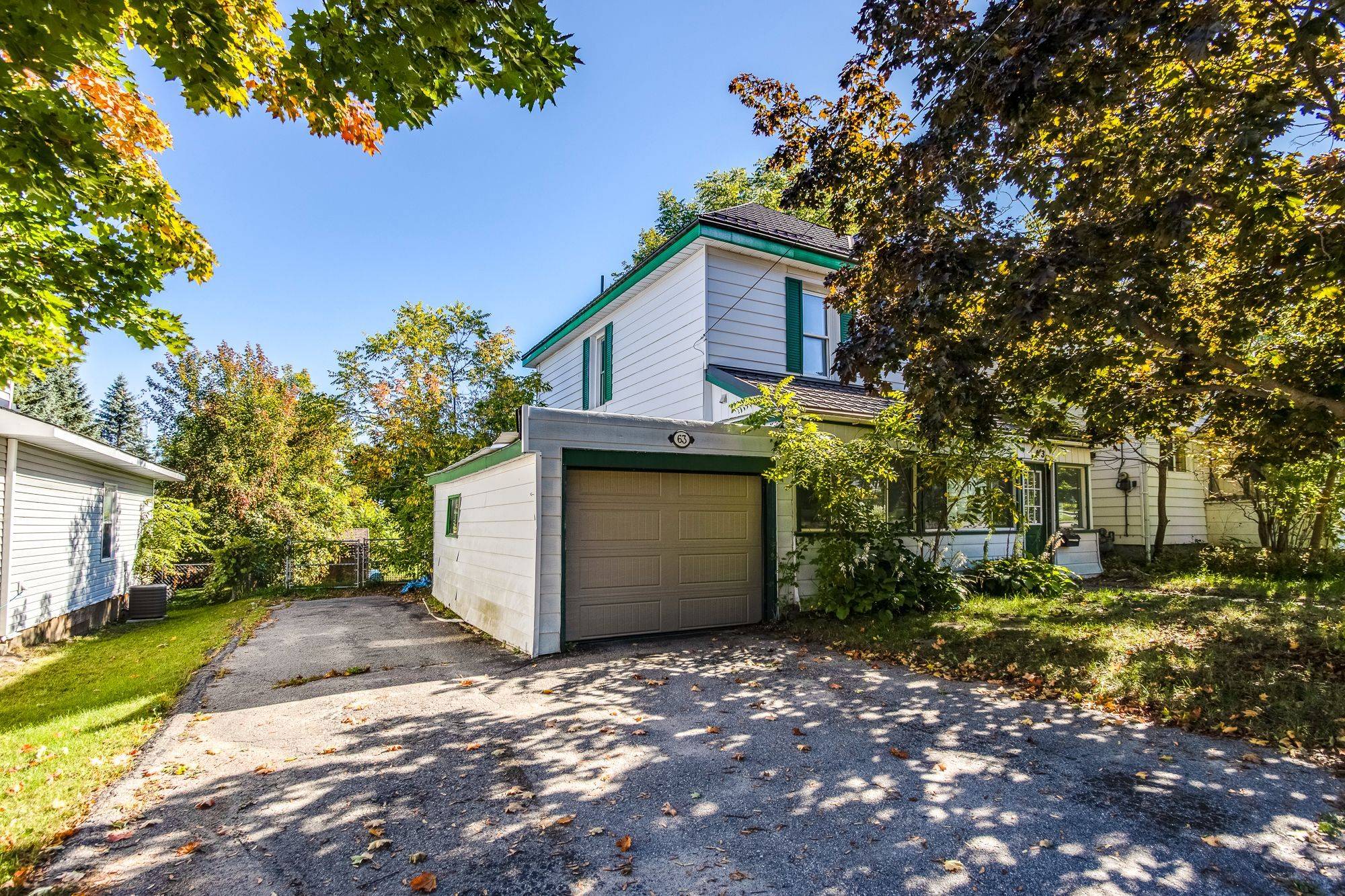 Midland, ON L4R 3V4,63 Fifth ST E