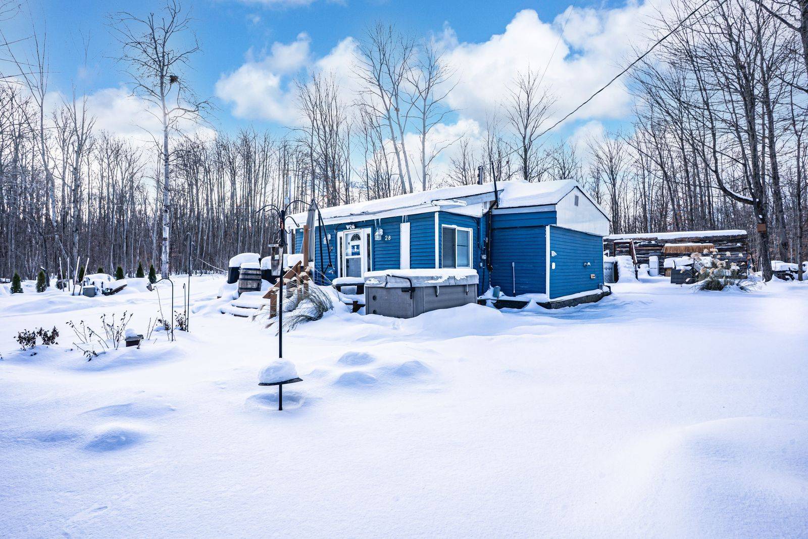 Penetanguishene, ON L9M 1W5,28 Wozniak RD