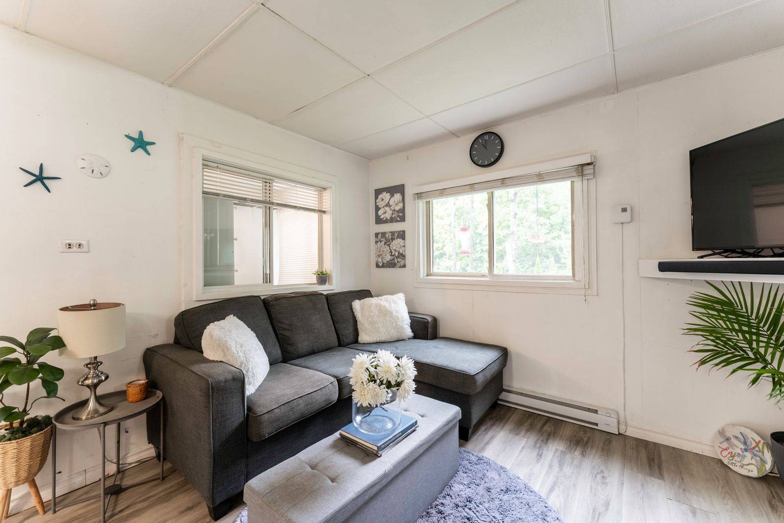 Penetanguishene, ON L9M 1W5,28 Wozniak RD