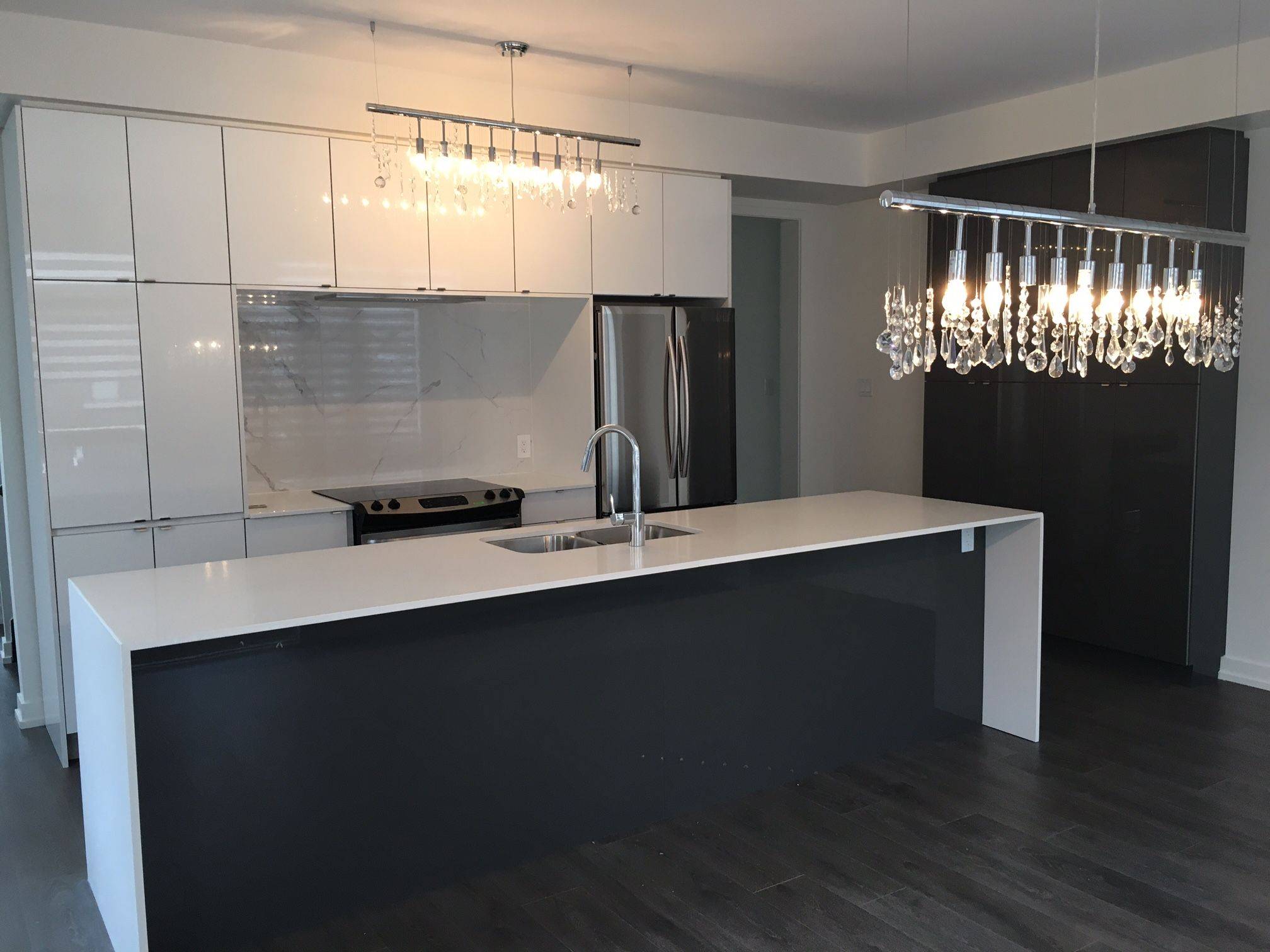 Oakville, ON L4H 7C3,191 Squire CRES