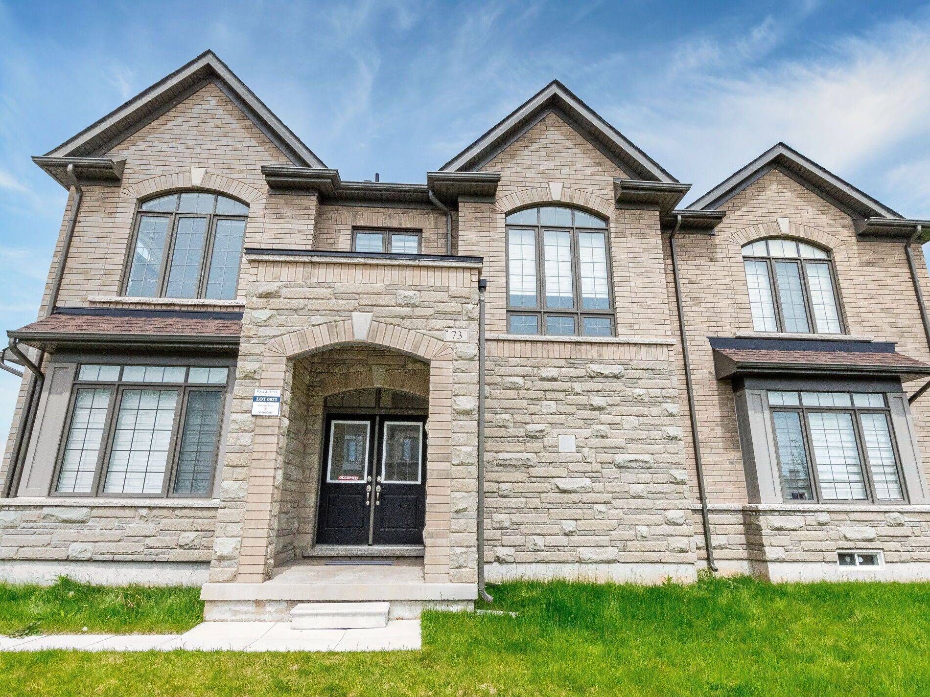 Brampton, ON L6X 5S5,73 Eastman DR N