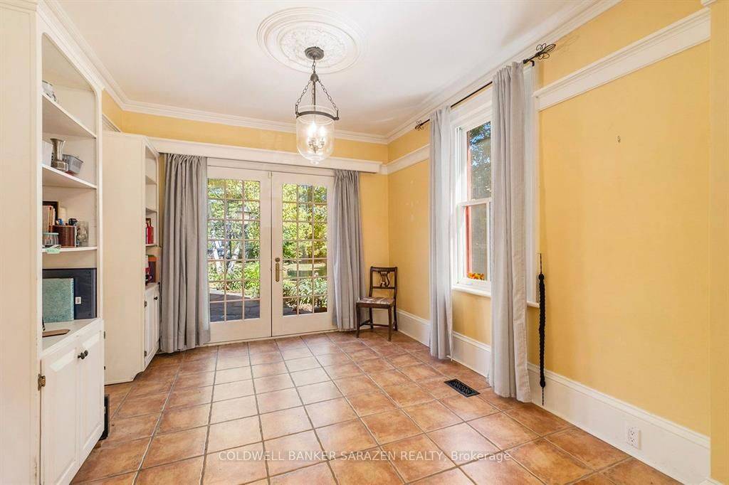 Perth, ON K7H 1G3,61 Drummond ST E