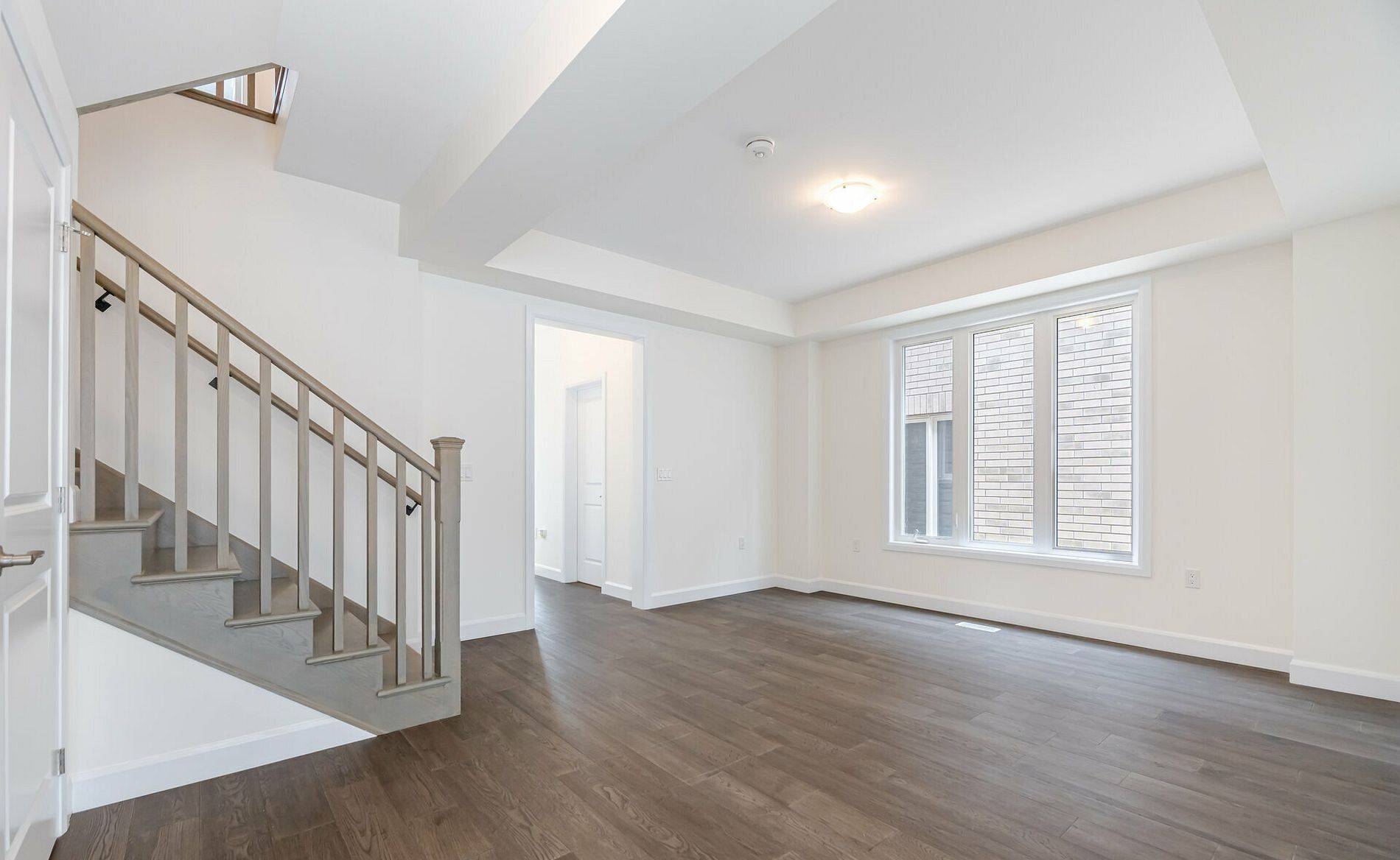 Peterborough, ON K9K 0H5,217 O'Neil ST