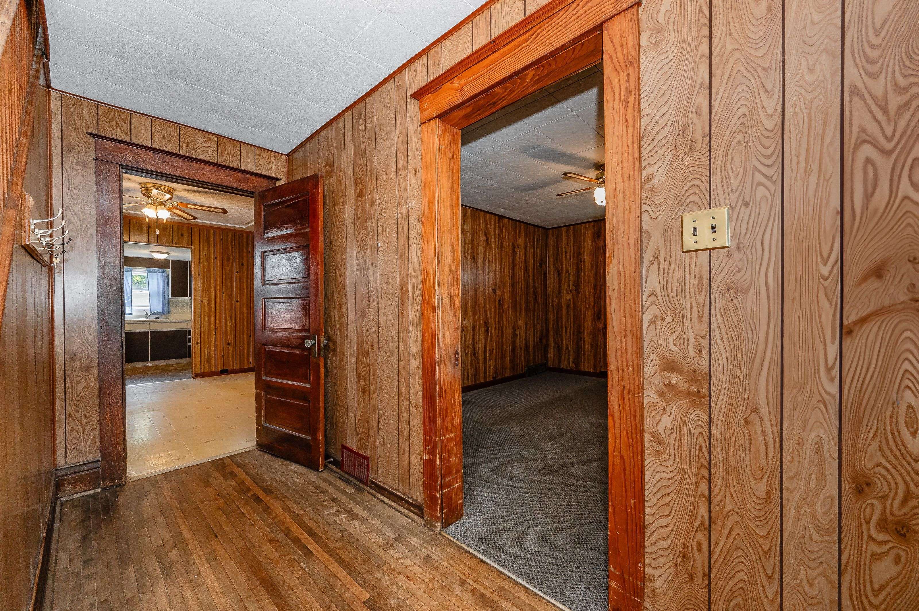 Port Colborne, ON L3K 1Y4,217 Mitchell ST