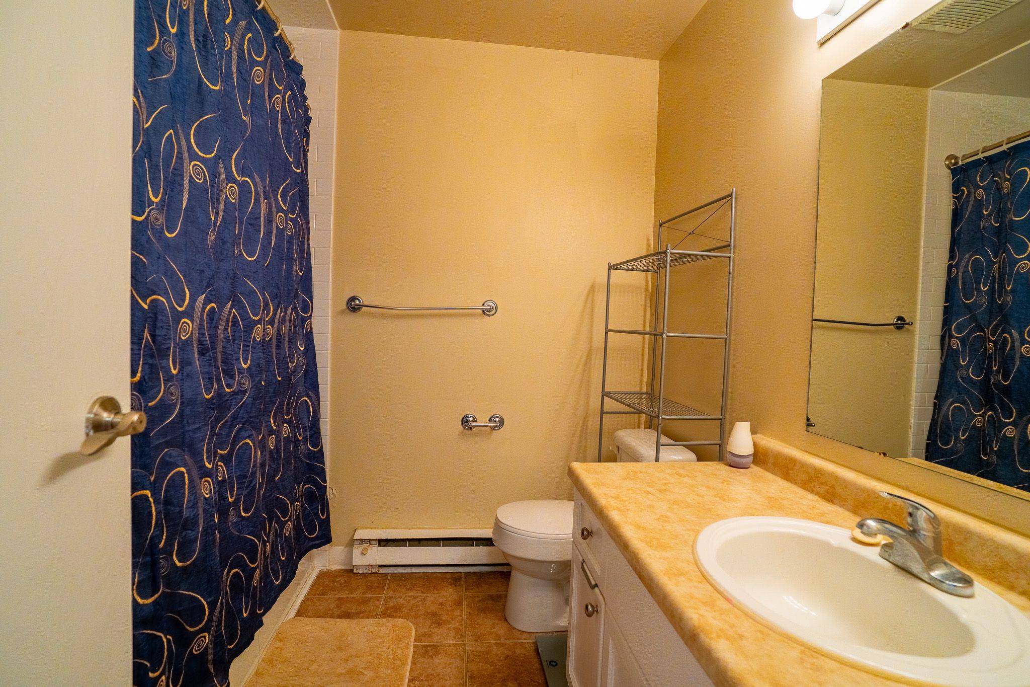 Norwich, ON N0J 1P0,10 Dufferin ST #1