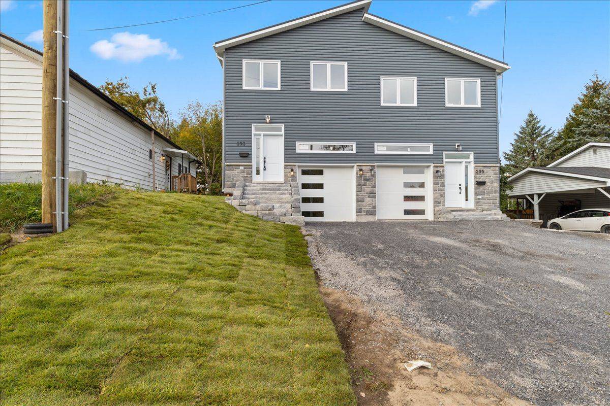 Greater Napanee, ON K7R 1C5,293 Church ST