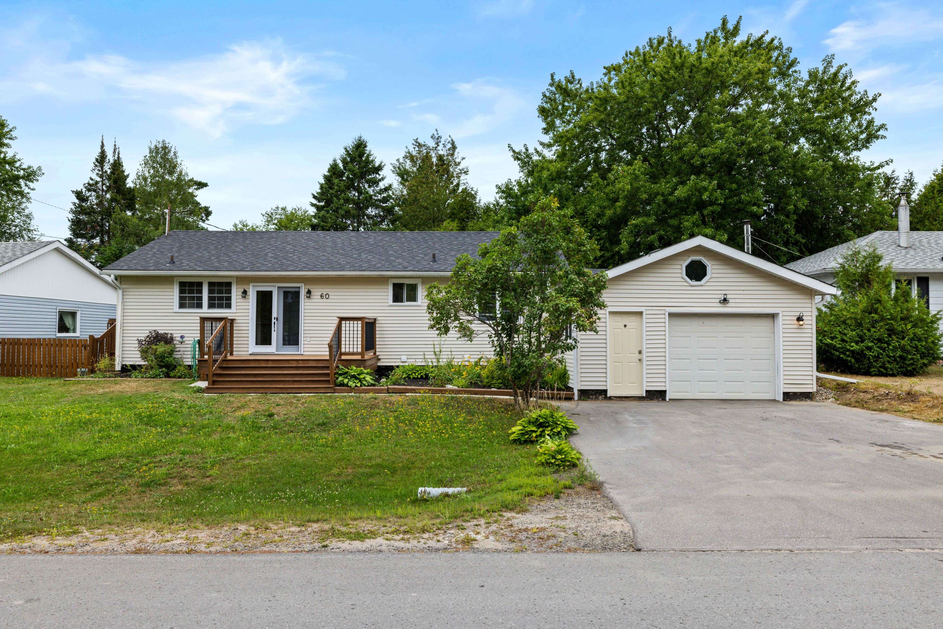 Highlands East, ON K0L 1M0,60 Hemlock ST