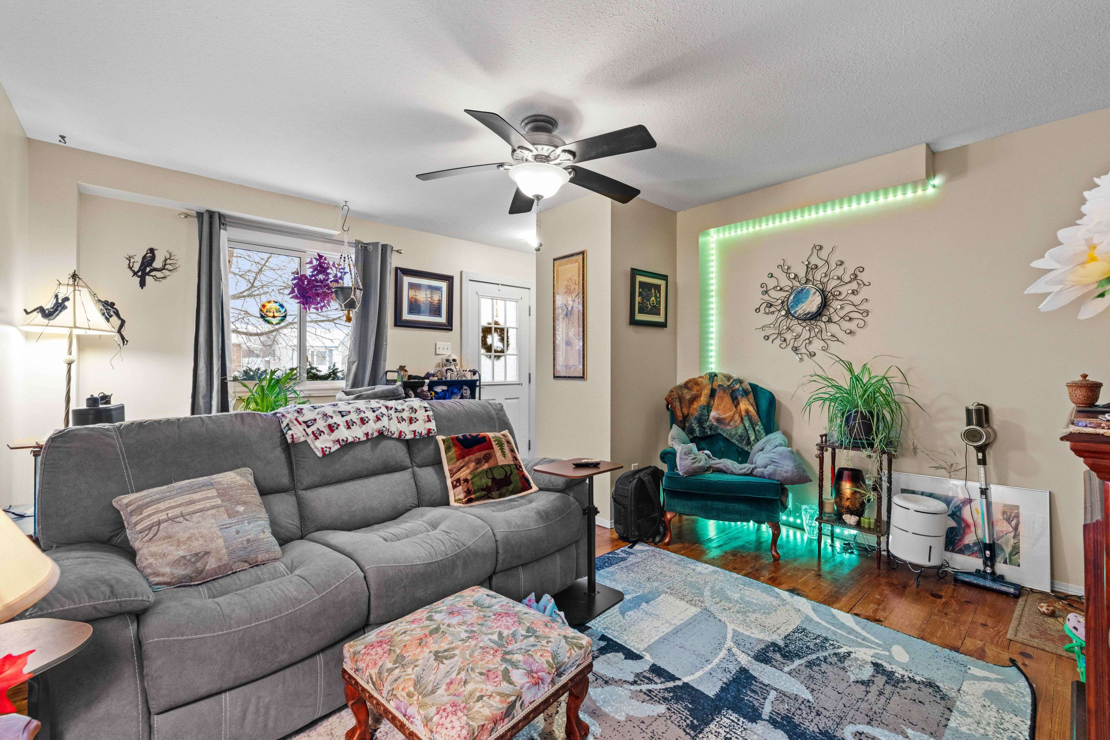 Peterborough, ON K9H 7M7,117 TOWERHILL RD