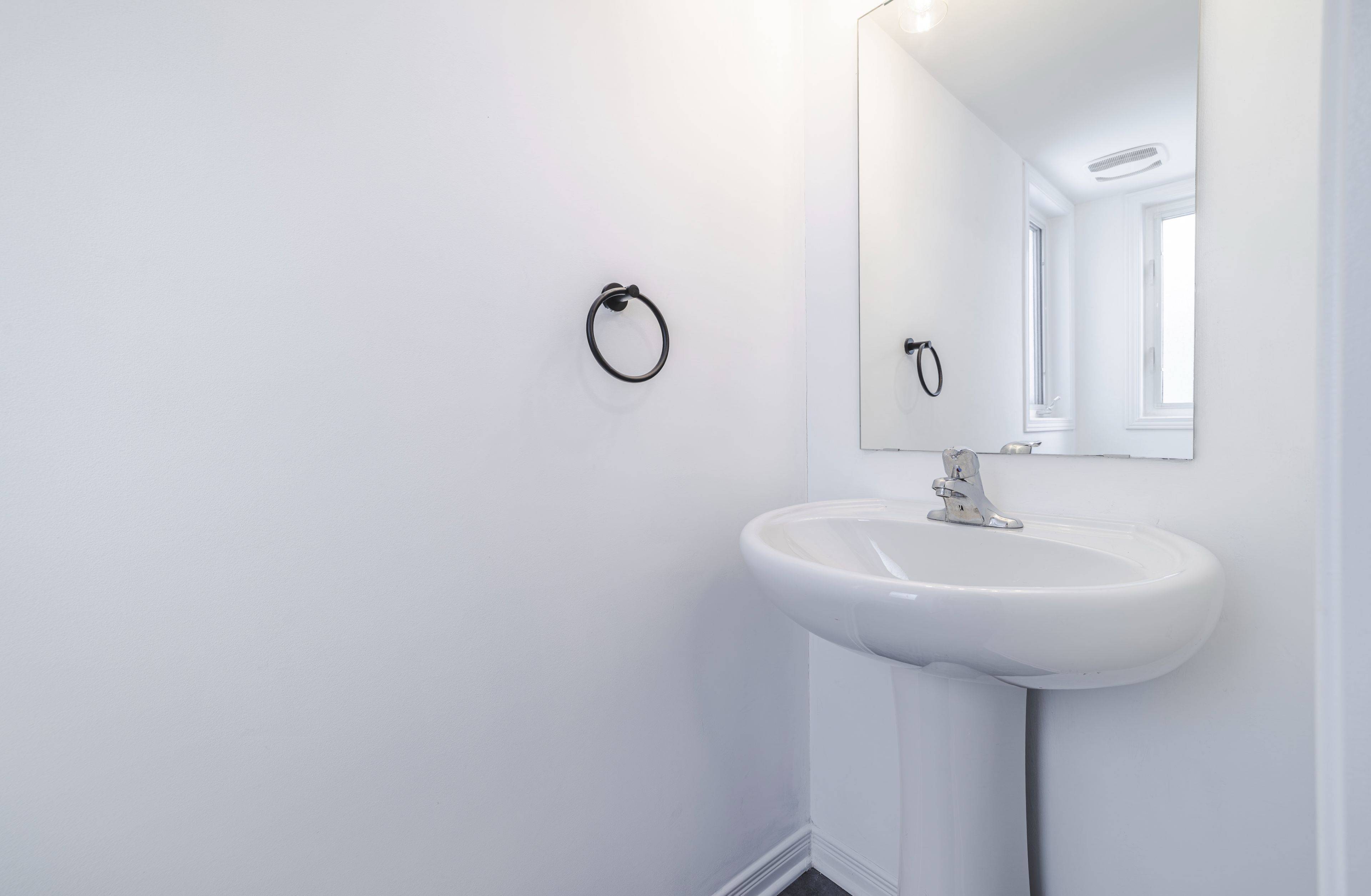 North Grenville, ON K0G 1J0,247 Fir LN