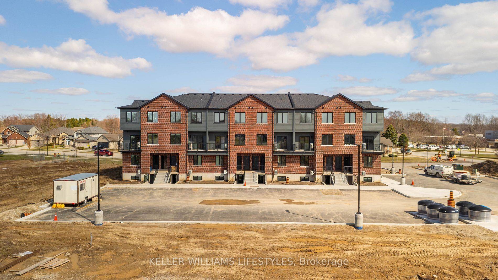 Strathroy-caradoc, ON N7G 0H4,470 Darcy DR #66