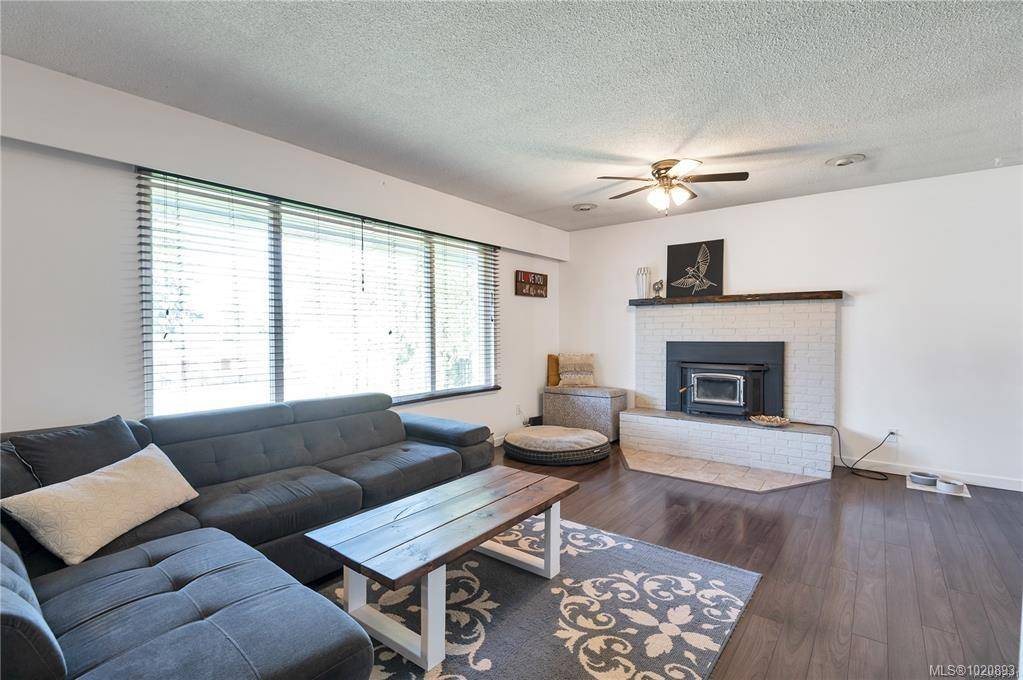 Campbell River, BC V9W 5S3,688 Glenalan Rd