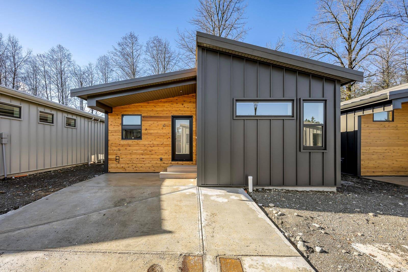 Cumberland, BC V0R 1S0,3025 Royston Rd #42