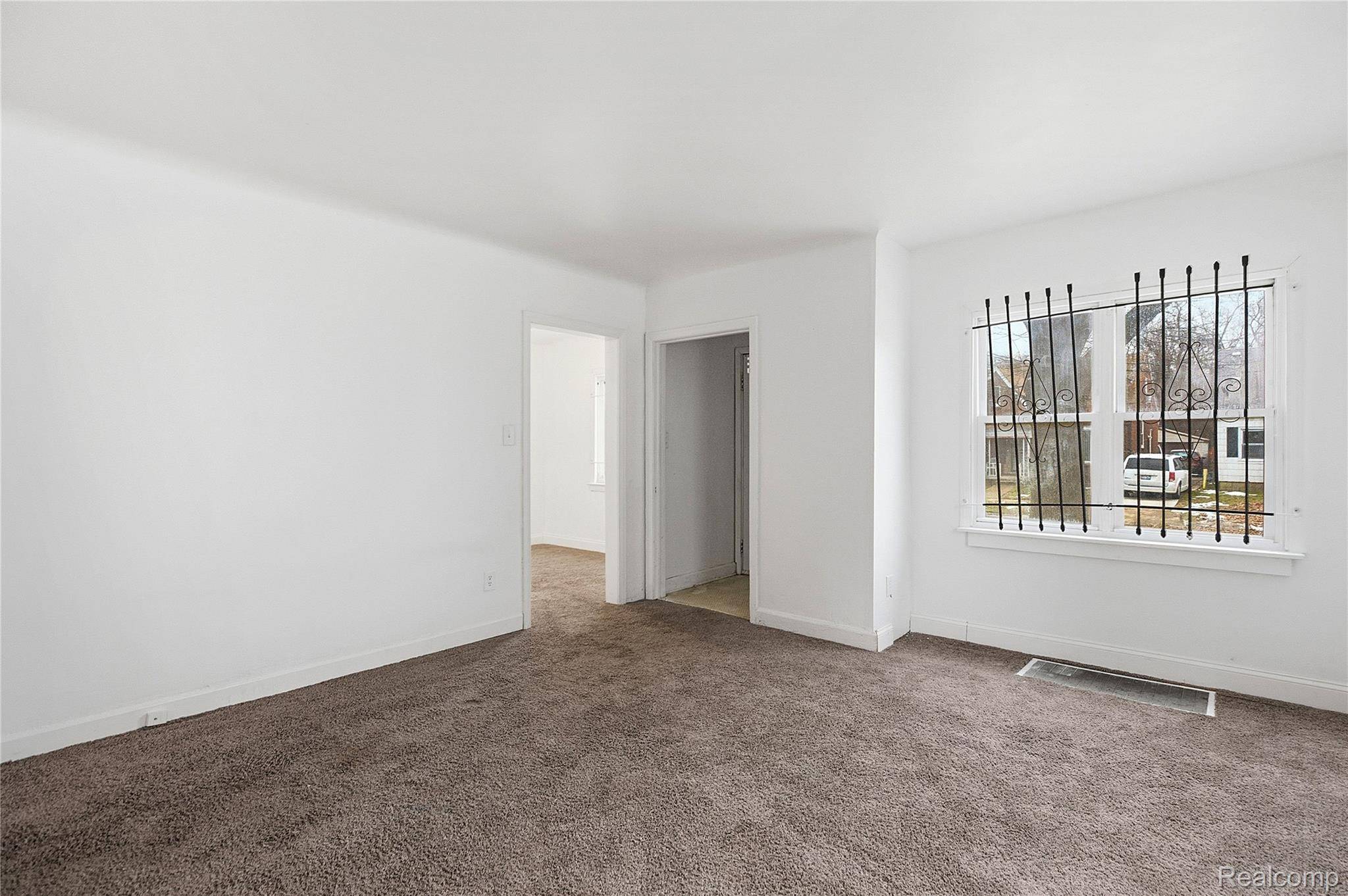 Detroit, MI 48227,11391 Saint Marys ST