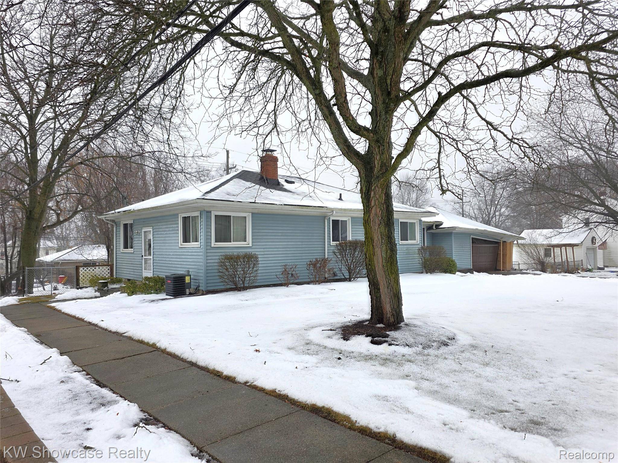 Milford, MI 48381,1022 Canal ST