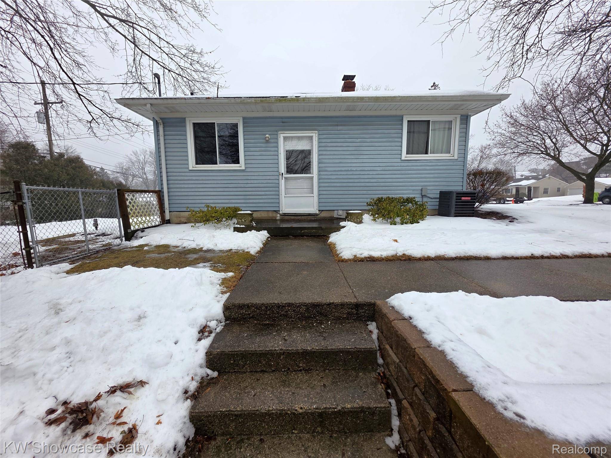 Milford, MI 48381,1022 Canal ST