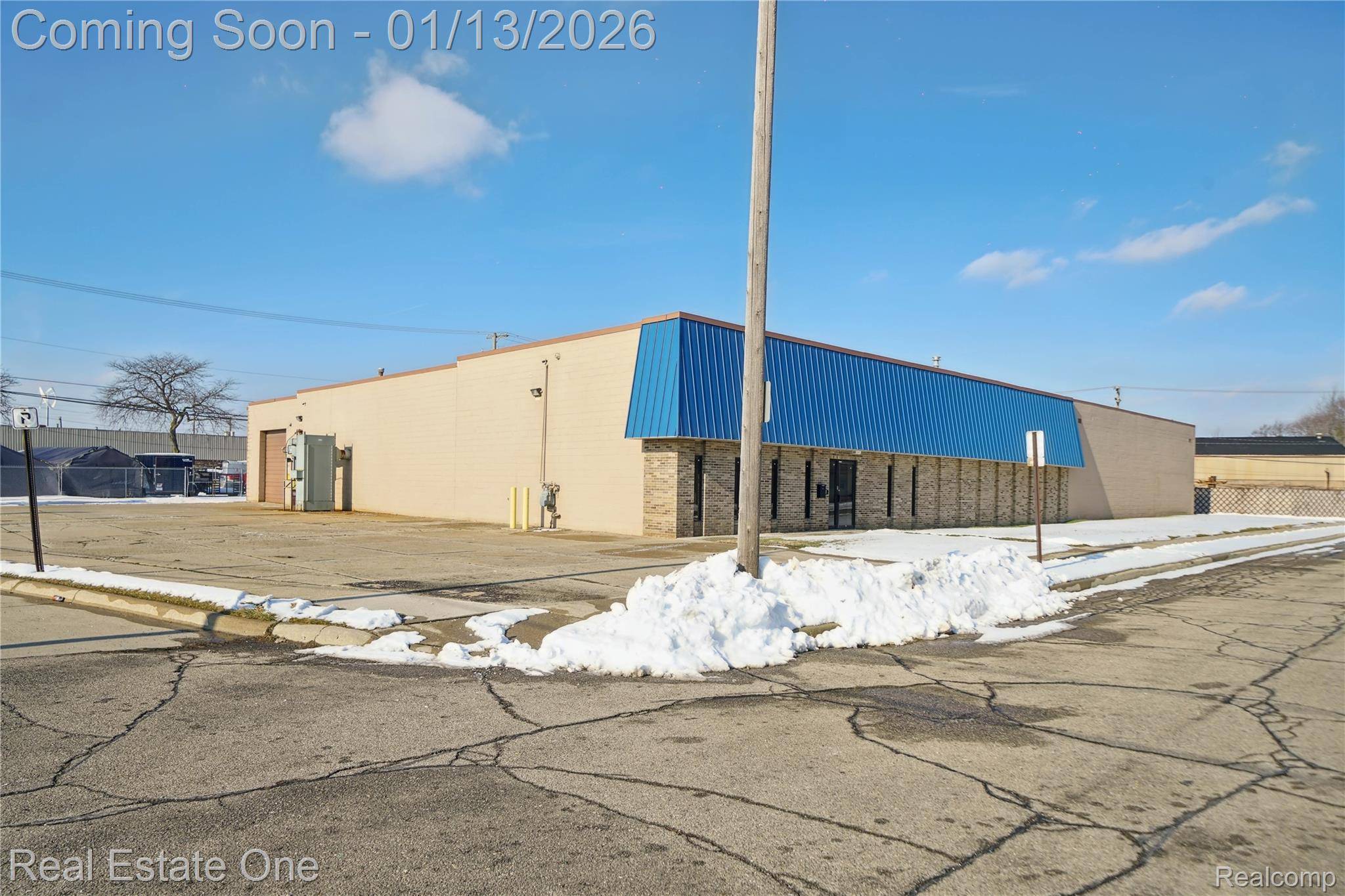 Wyandotte, MI 48192,4082 6th ST