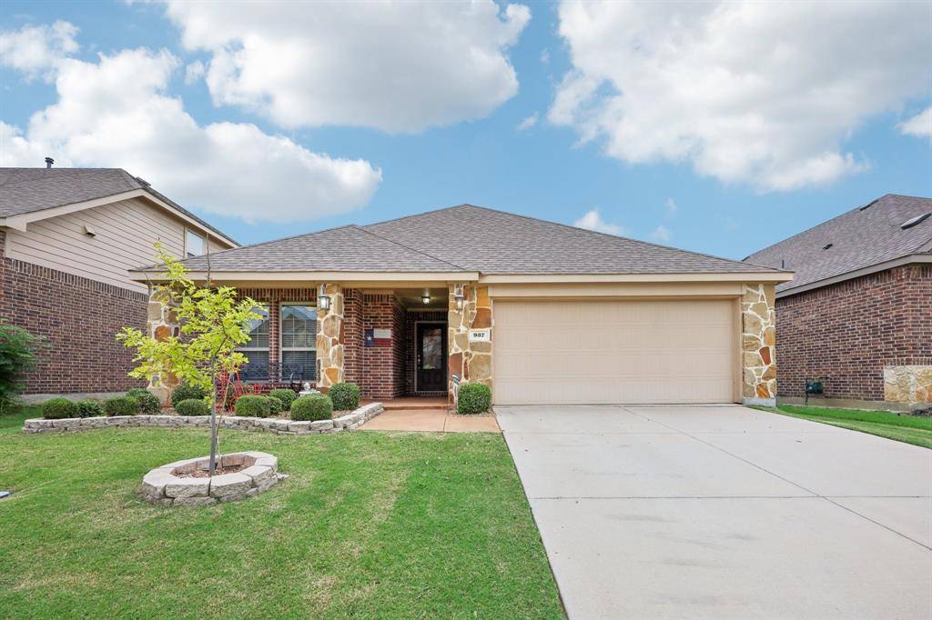 Little Elm, TX 75068,937 Lake Cypress Lane