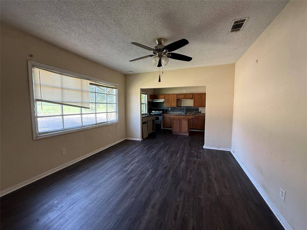 Fort Worth, TX 76112,3101 Erie Street