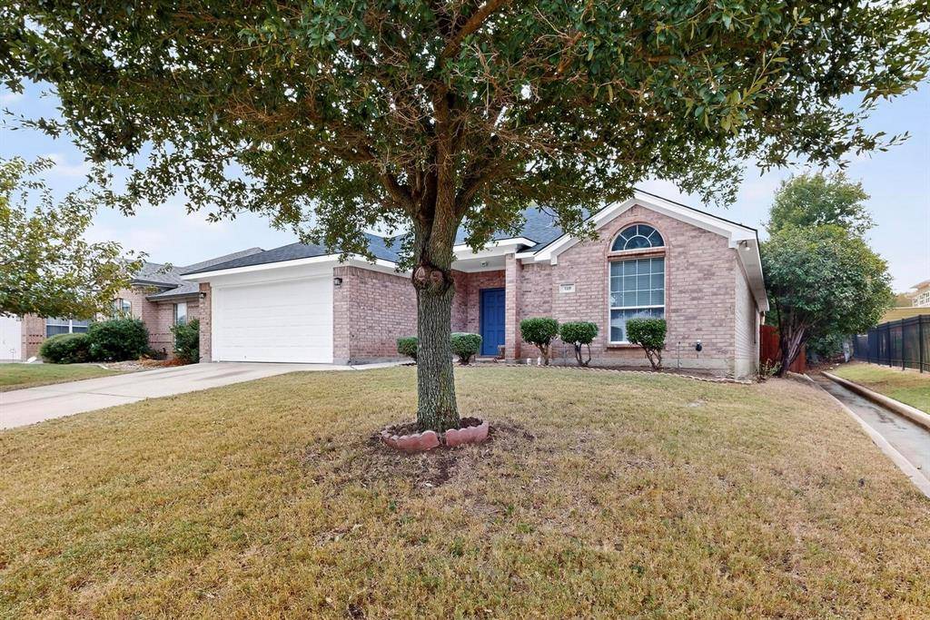 Burleson, TX 76028,729 Ridgehill Drive