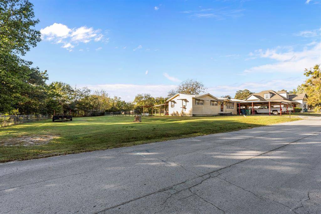 Chico, TX 76431,205 College Street