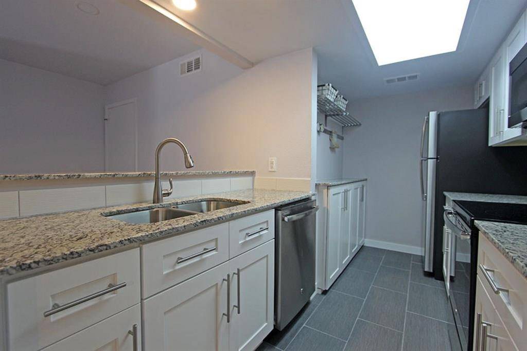 Dallas, TX 75244,12816 Midway Road #2049