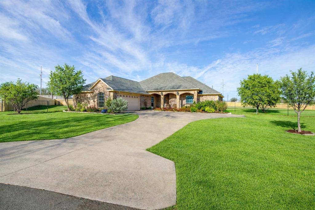 Weatherford, TX 76087,112 Tigers Eye Court