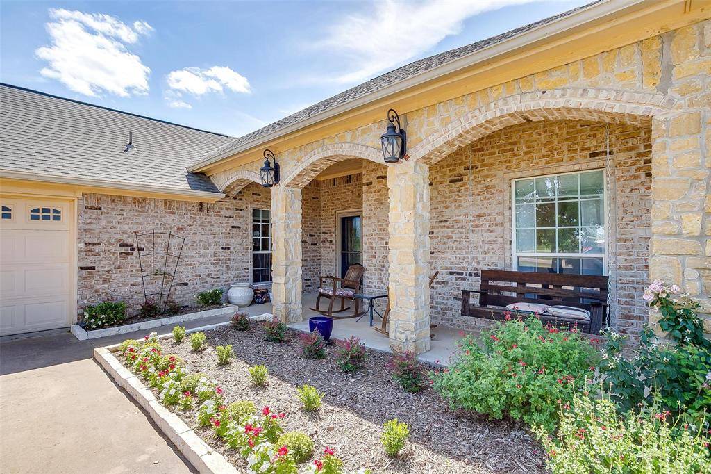 Weatherford, TX 76087,112 Tigers Eye Court