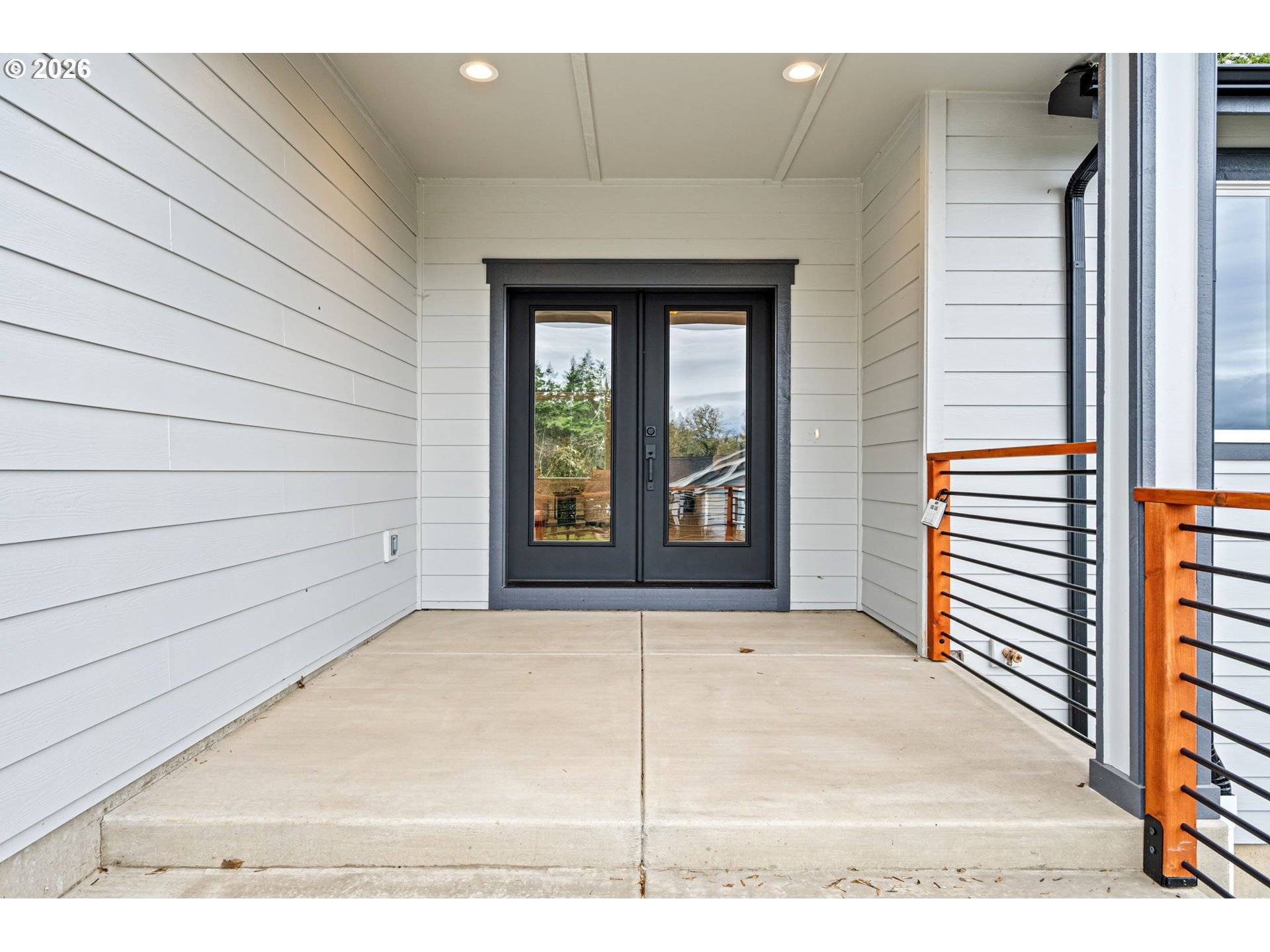 Cottage Grove, OR 97424,1230 HOLLY AVE