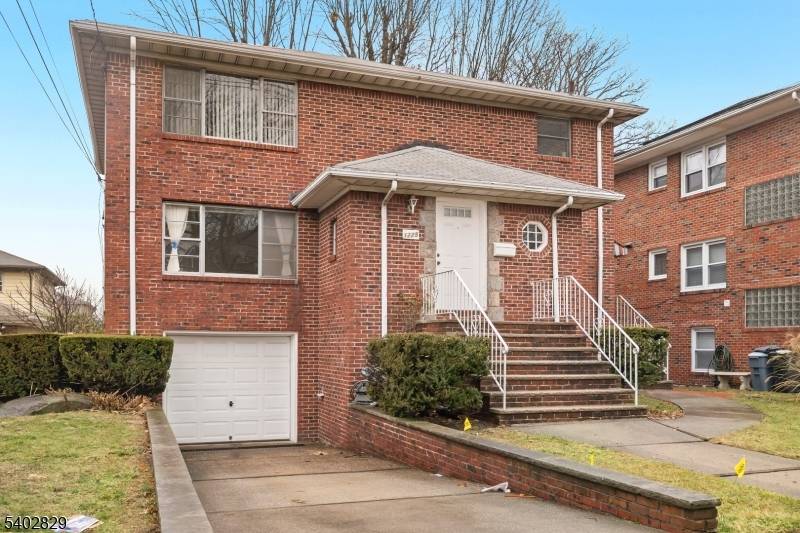Fort Lee Boro, NJ 07024,1225 Inwood Ter