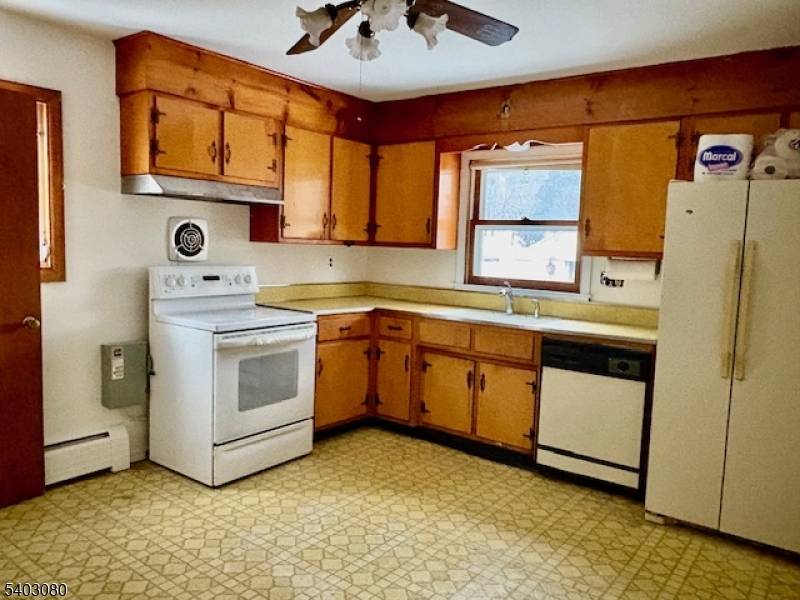 Linden City, NJ 07036,236 W Linden Ave