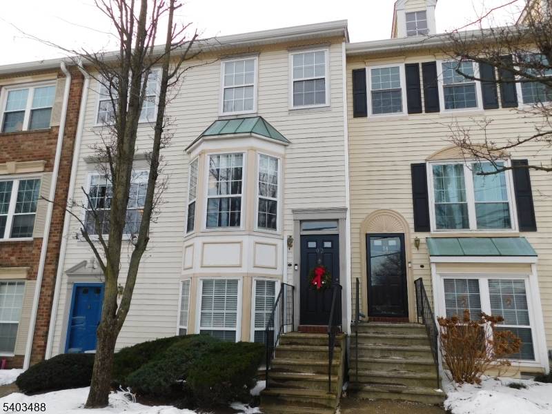 Newark City, NJ 07103,92 13Th Ave