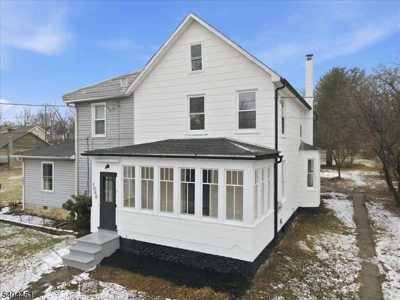 Phillipsburg Town, NJ 08865,1090 Railroad Ave