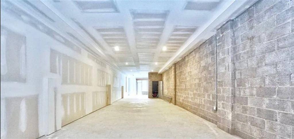 Staten  Island, NY 10303,3020 Richmond TER