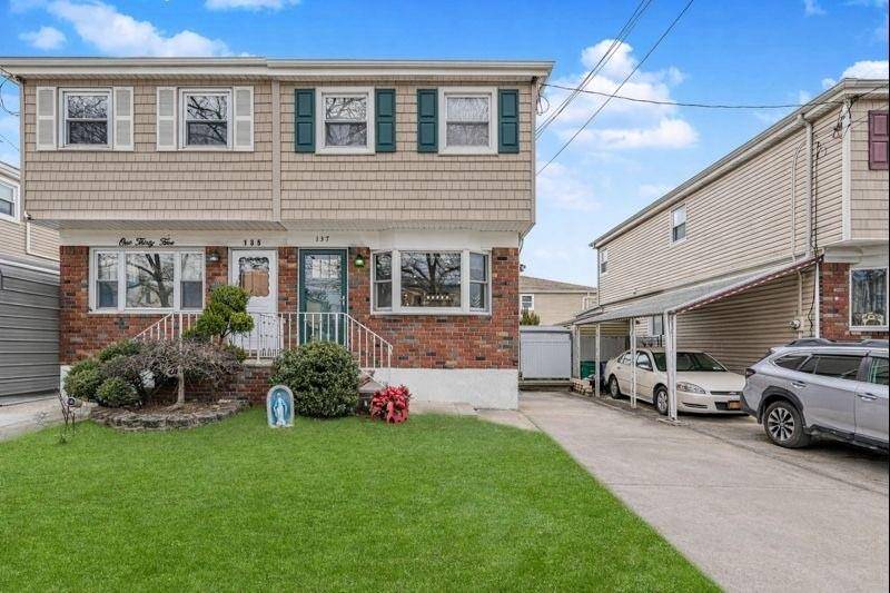 Staten  Island, NY 10306,137 Buffalo ST