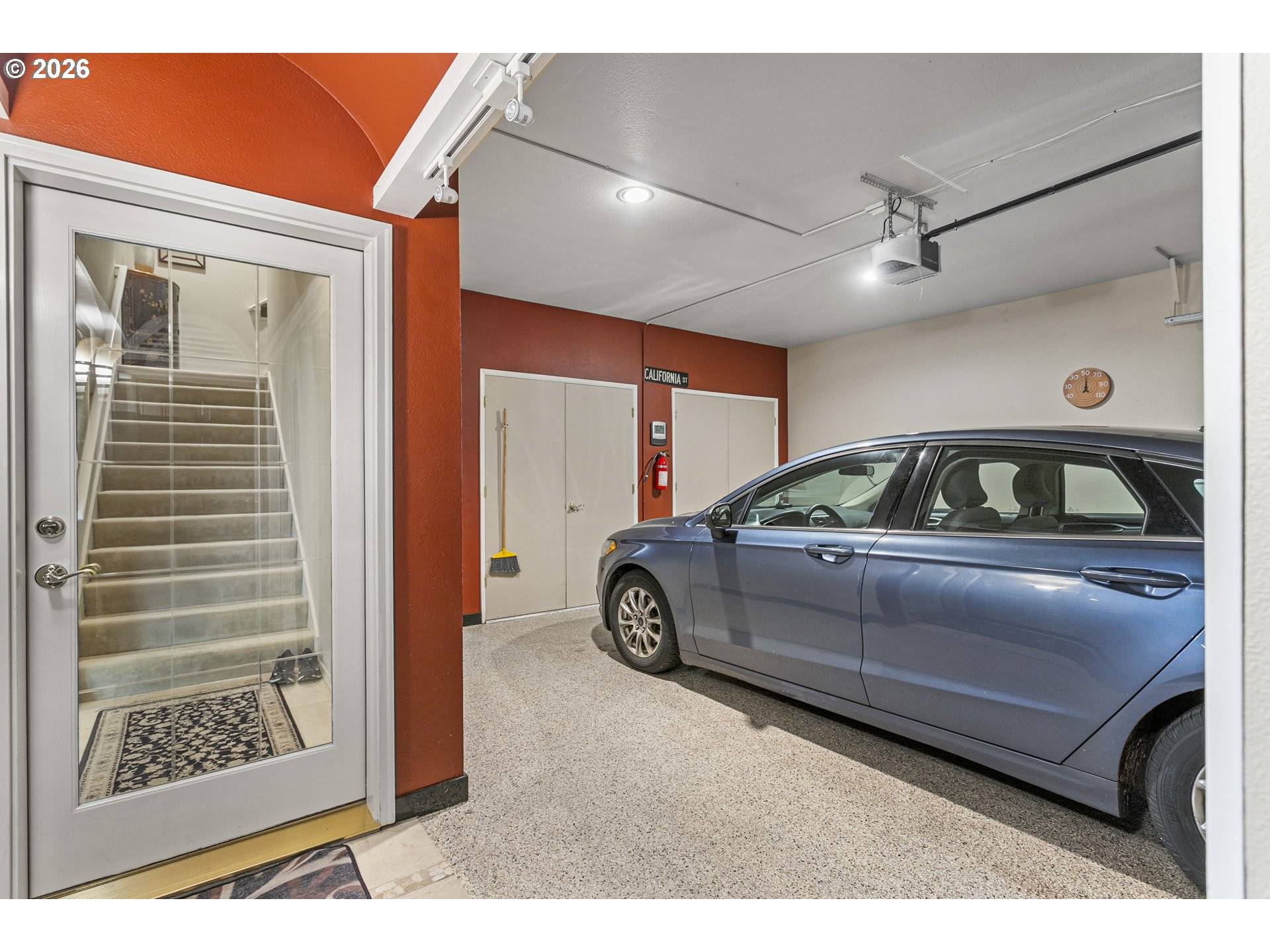 Lake Oswego, OR 97035,4467 THUNDER VISTA LN