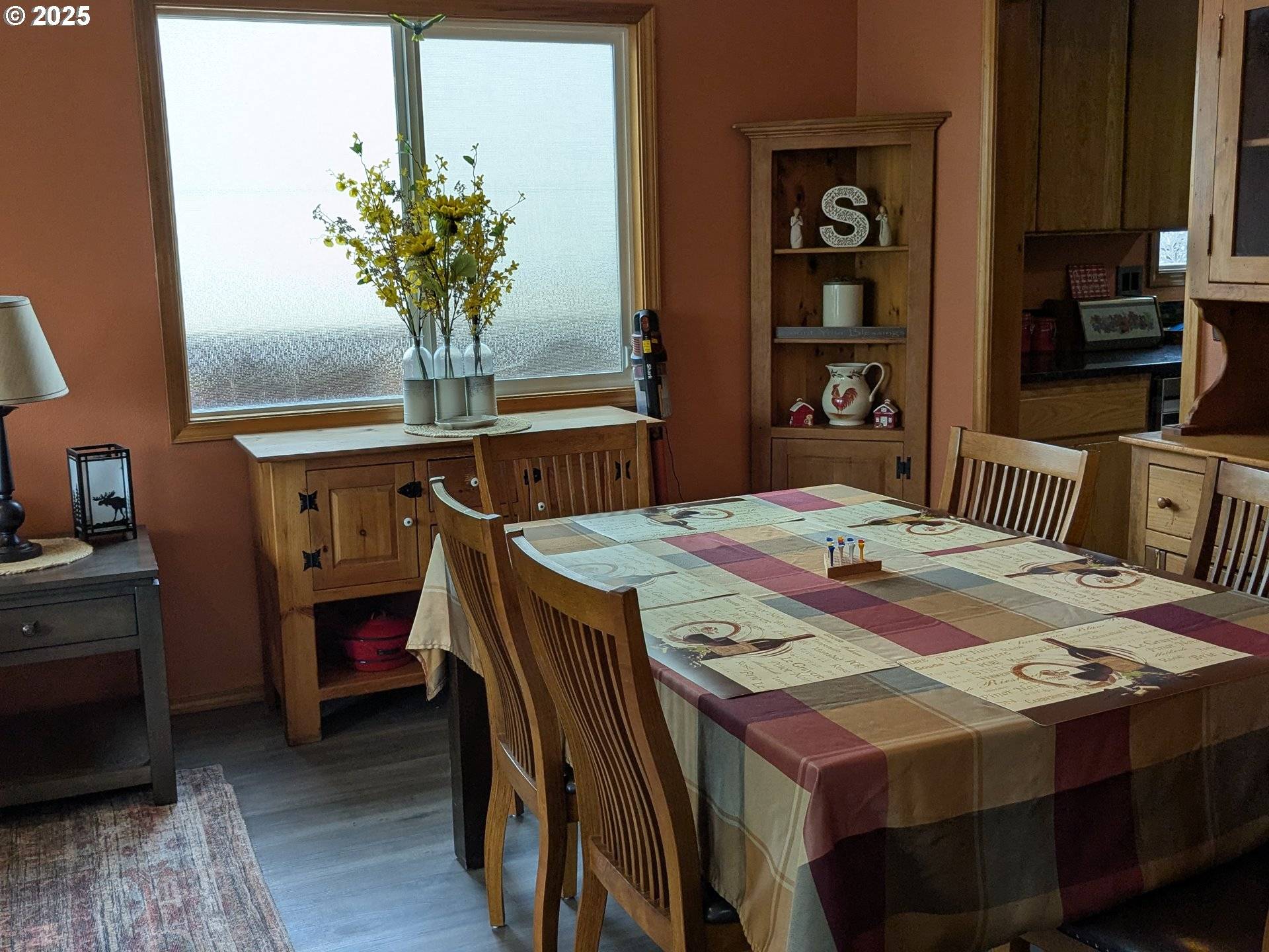 Carlton, OR 97111,430 N 1ST ST