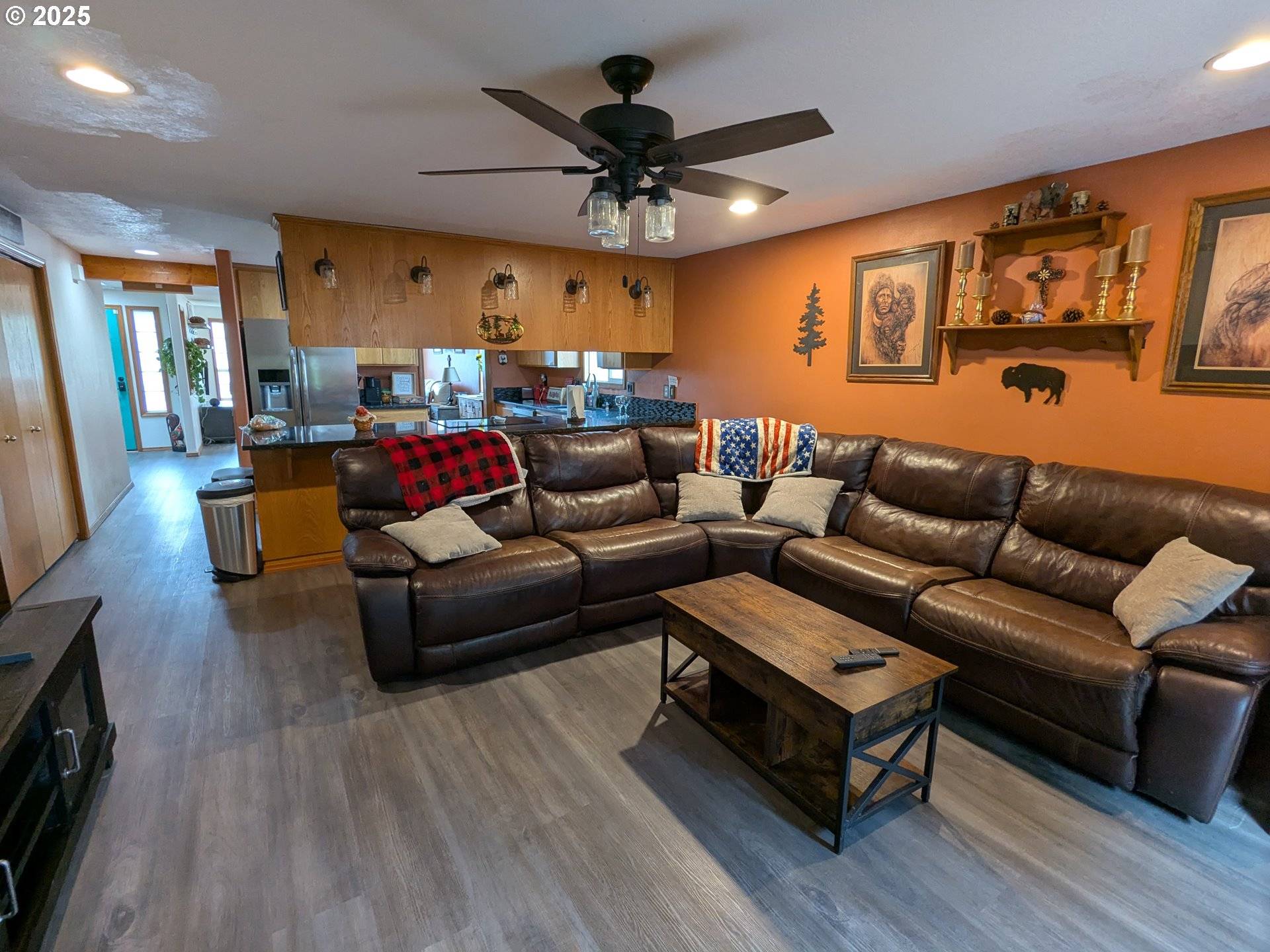 Carlton, OR 97111,430 N 1ST ST