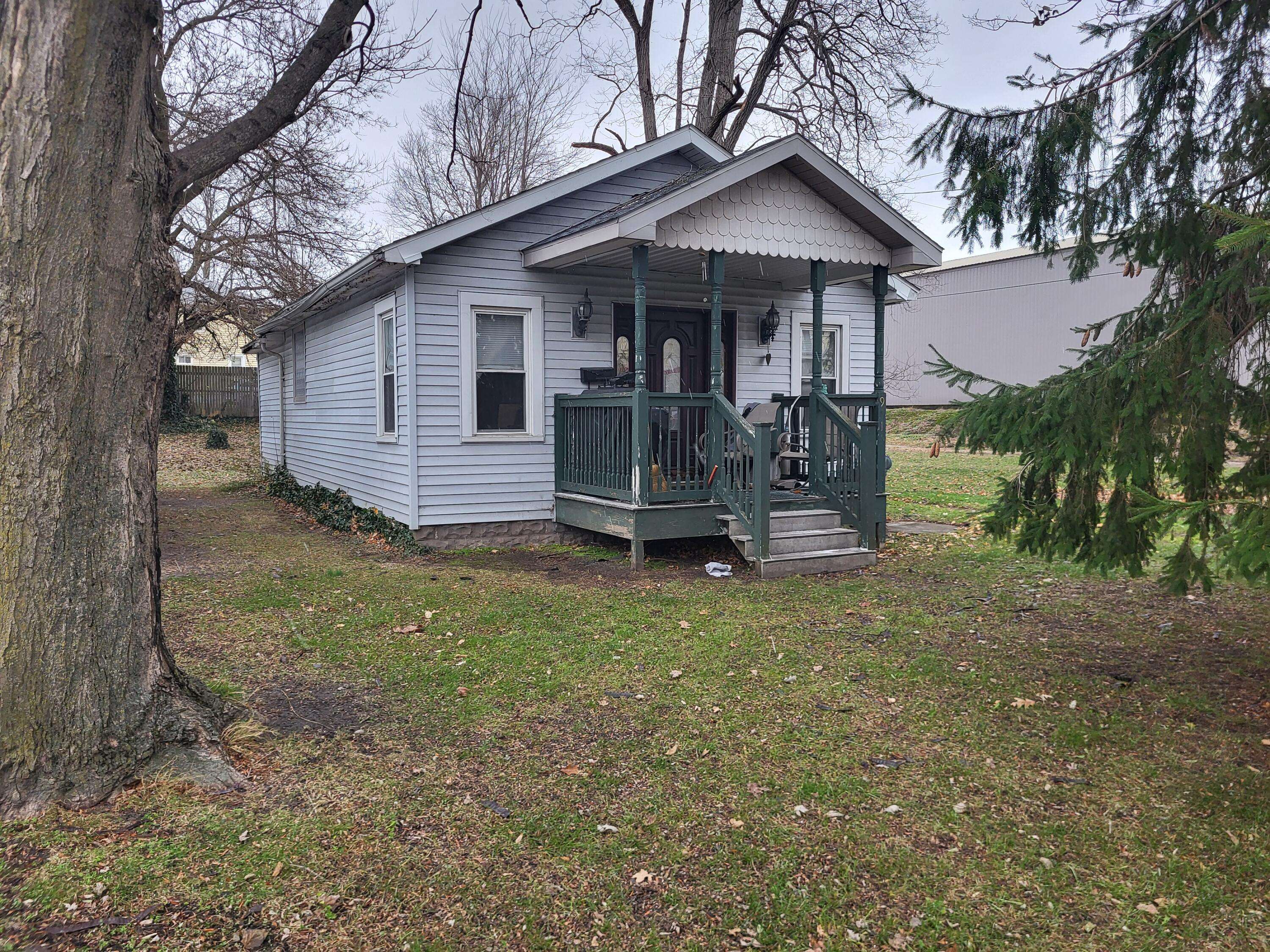 Niles, MI 49120,931 Maple ST