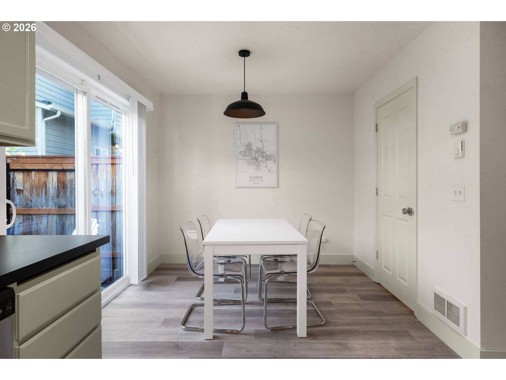 Eugene, OR 97401,1733 MILL ALY